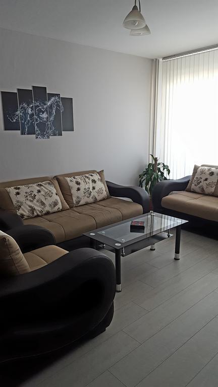 Modern Home Apartment Airport Sofía Exterior foto