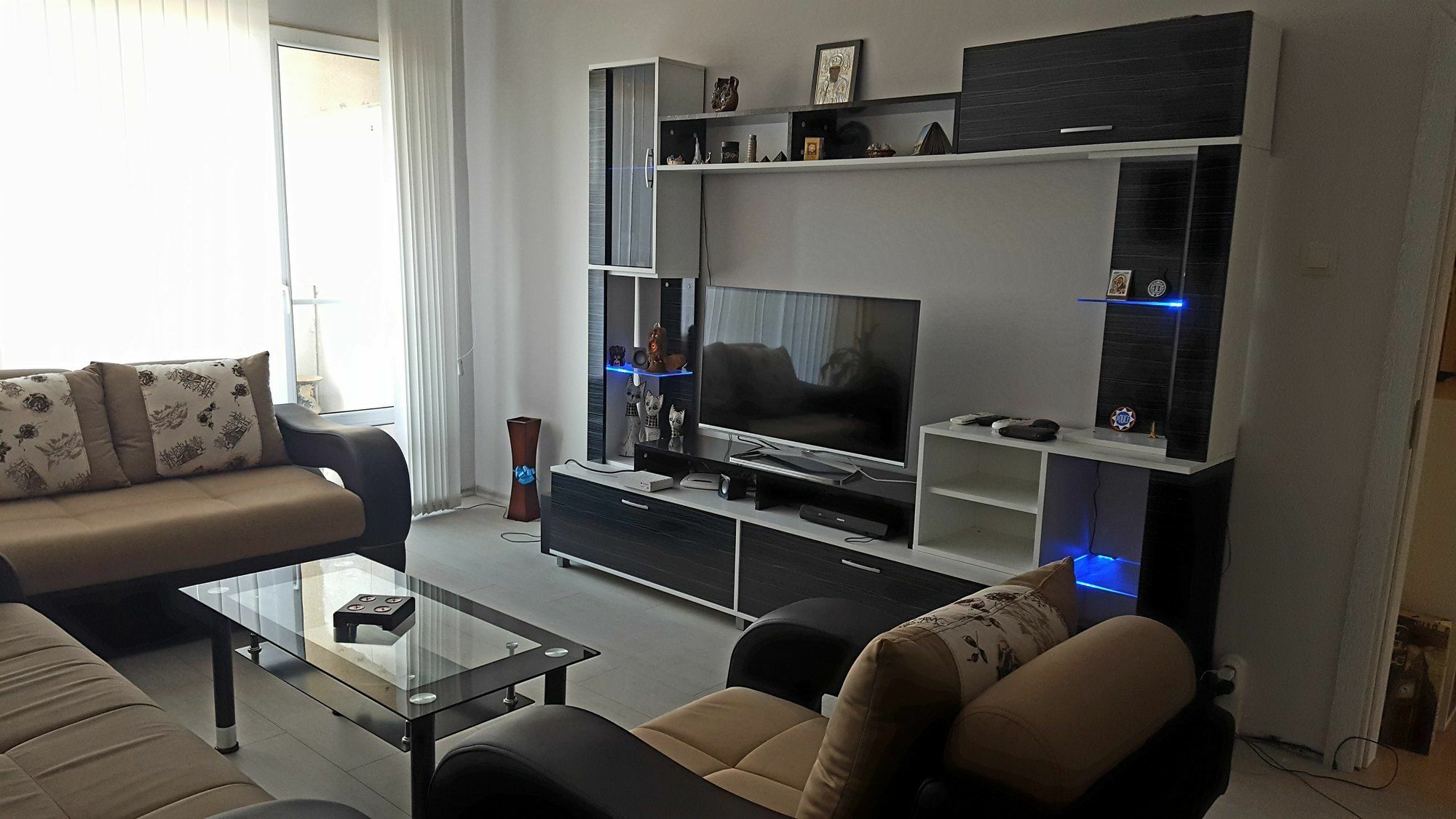 Modern Home Apartment Airport Sofía Exterior foto
